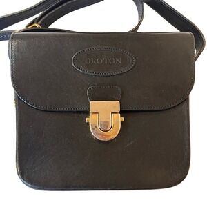 Oroton Black Leather Cross Body Shoulder Bag with Gold Hardware and Clasp